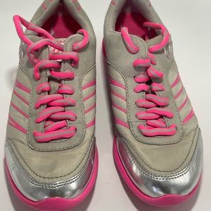 Women’s Sport Tennis shoes